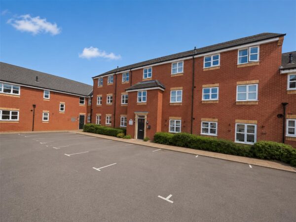 Newmarket Close, Corby