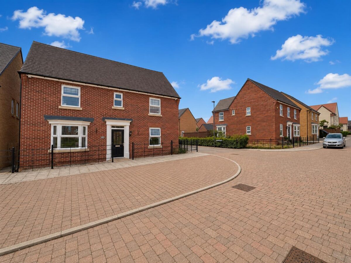 Leys Close, Corby
