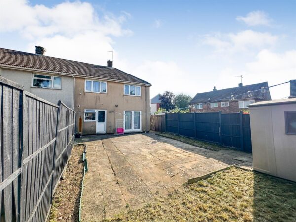 Buckfast Square, Corby