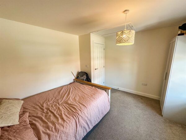 Leys Close, Corby