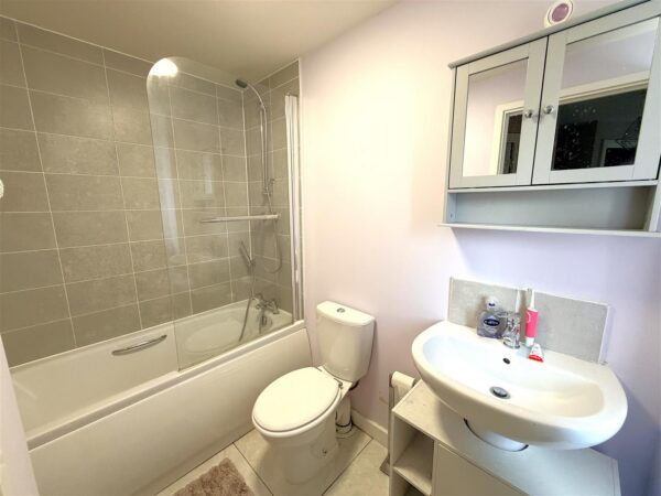 Acorn Way, Corby