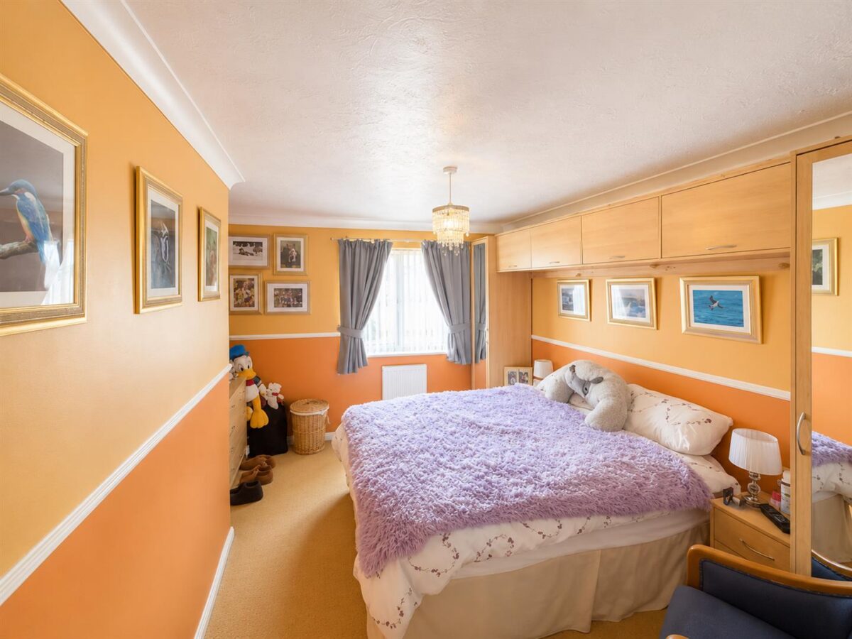 Applegarth Close, Corby