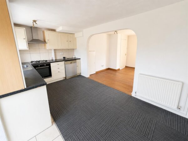 Helmsley Way, Corby