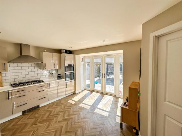 Leys Close, Corby