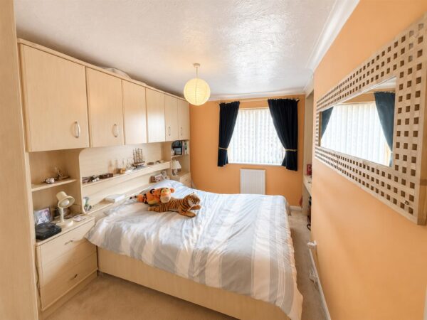 Applegarth Close, Corby