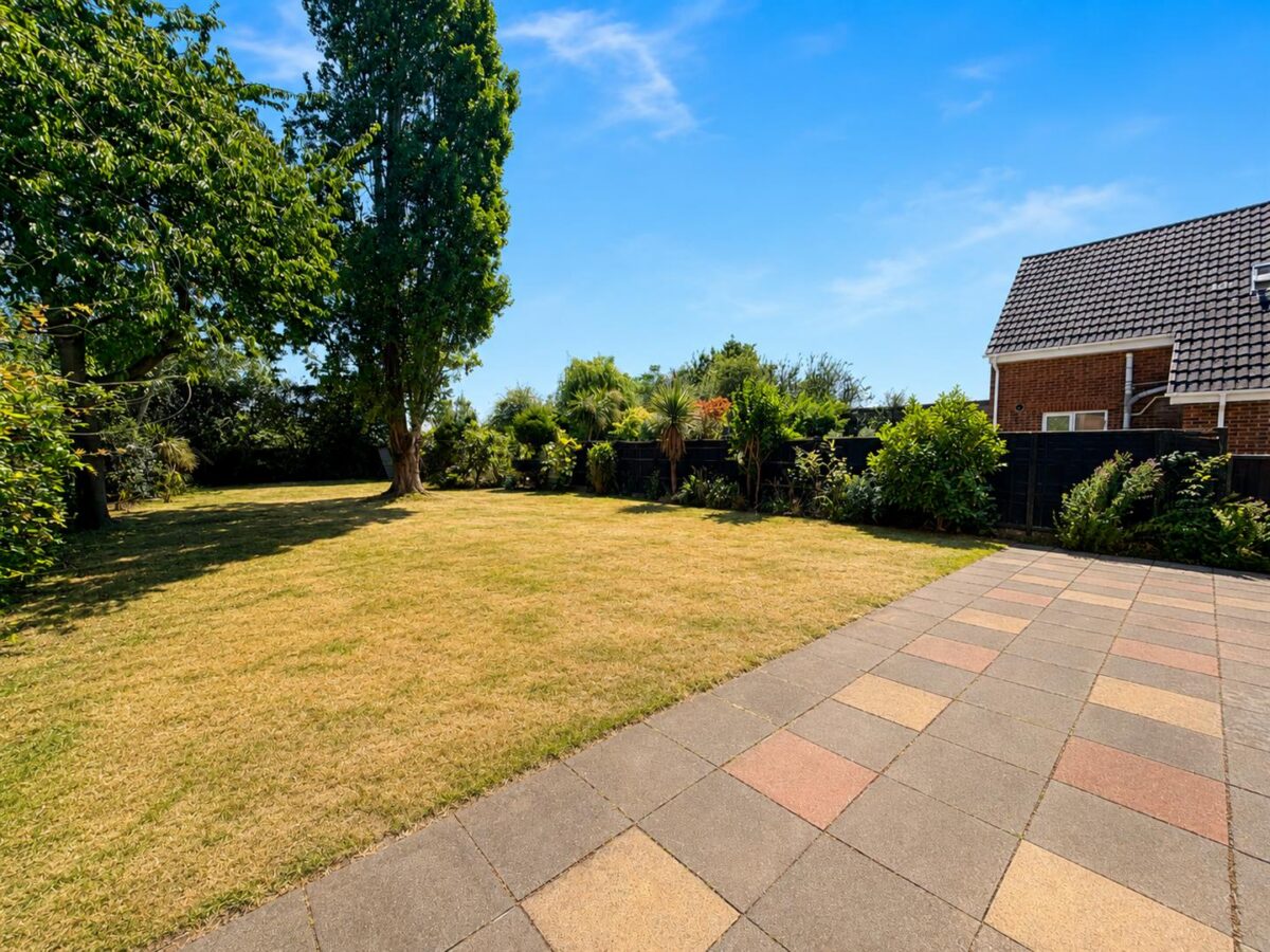 Stephenson Way, Corby