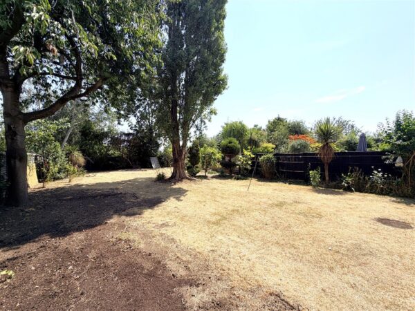 Stephenson Way, Corby