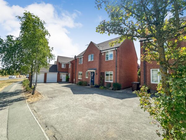 Lyveden Way, Corby