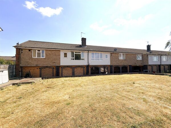 Fairlight Court, Corby