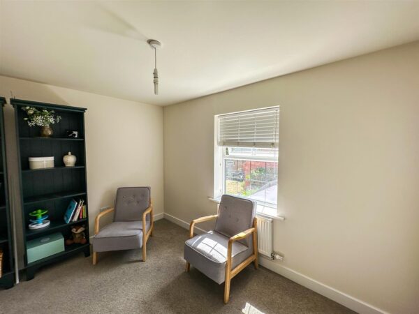 Leys Close, Corby