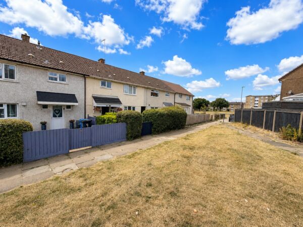 Helmsley Way, Corby
