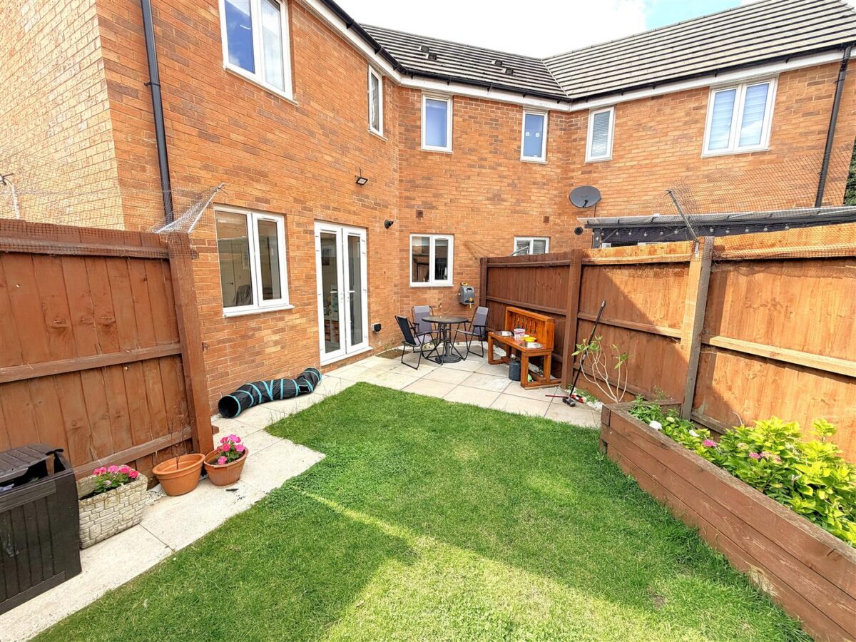 Acorn Way, Corby
