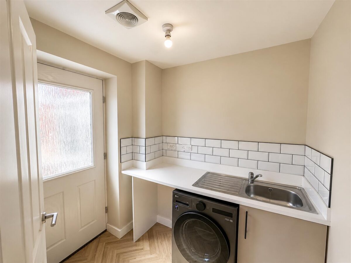 Leys Close, Corby