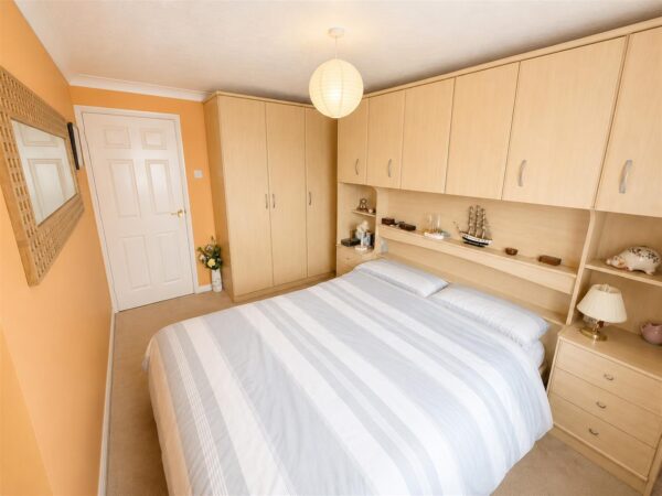 Applegarth Close, Corby