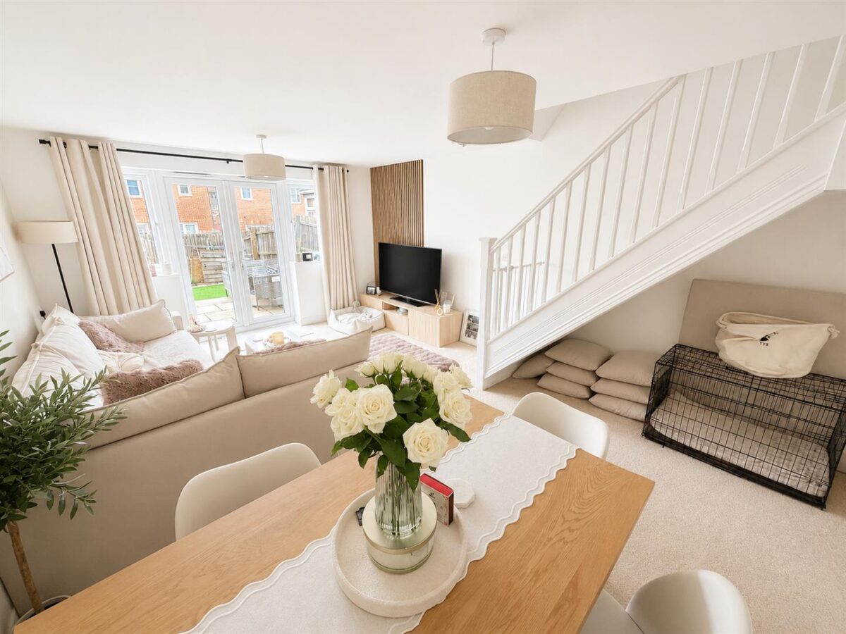 Starling Close, Corby