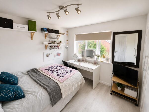 Violet Close, Corby