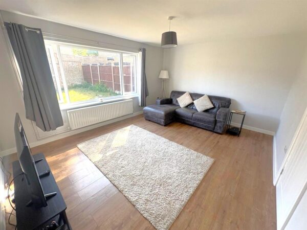Dixon Walk, Corby