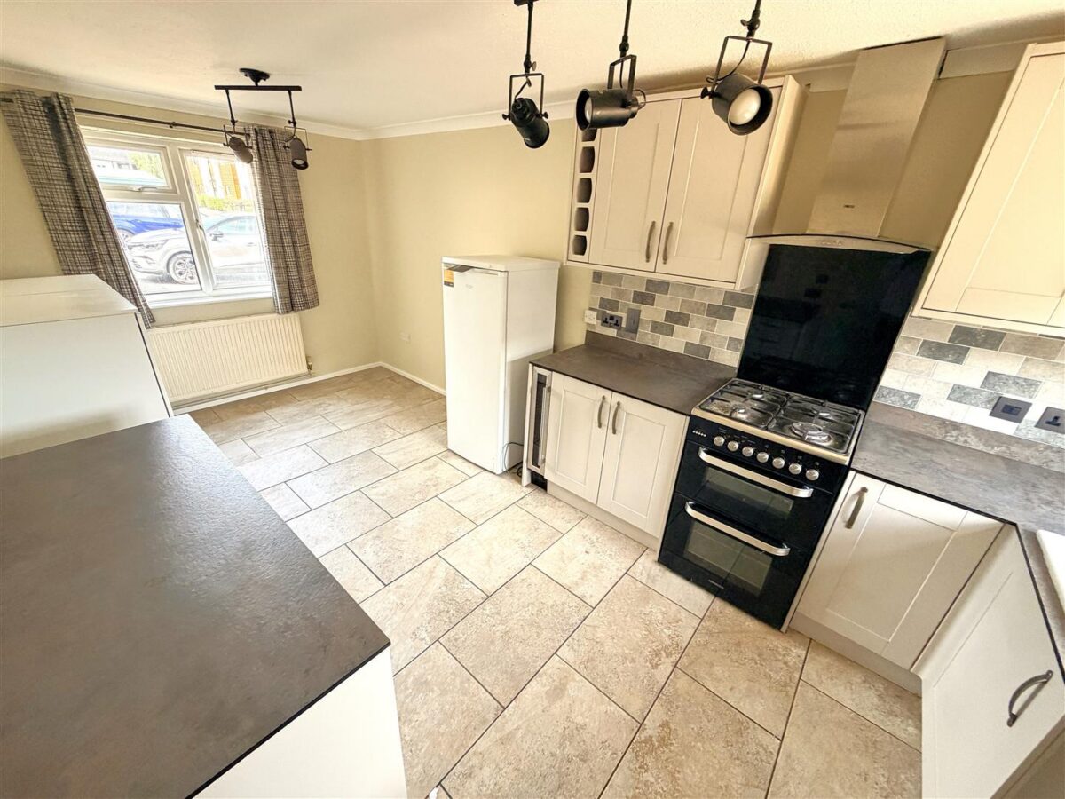 Lerwick Way, Corby