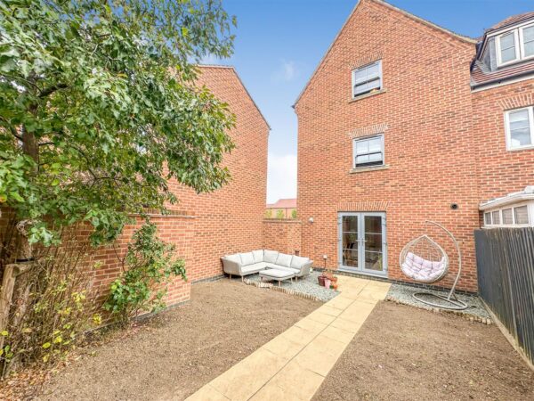 Courteenhall Drive, Corby