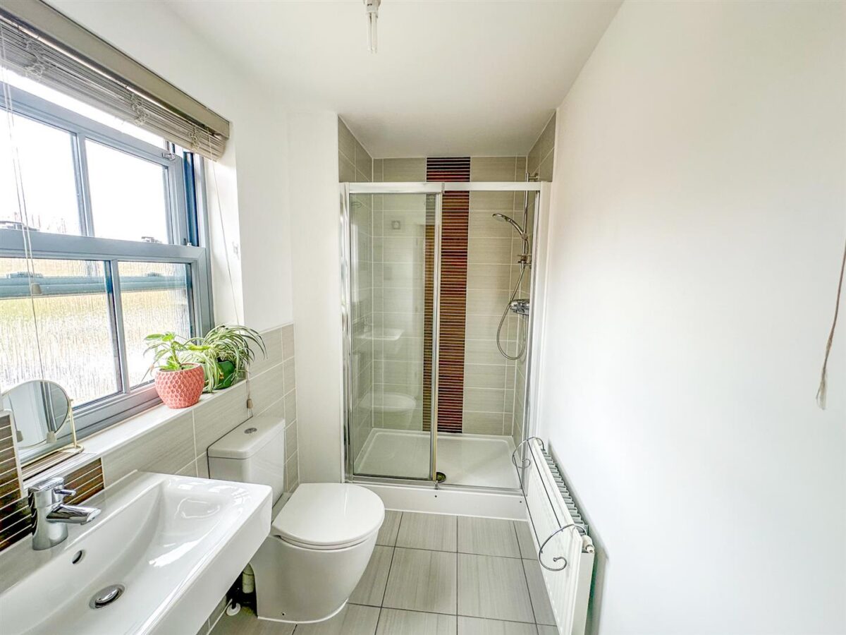 Courteenhall Drive, Corby