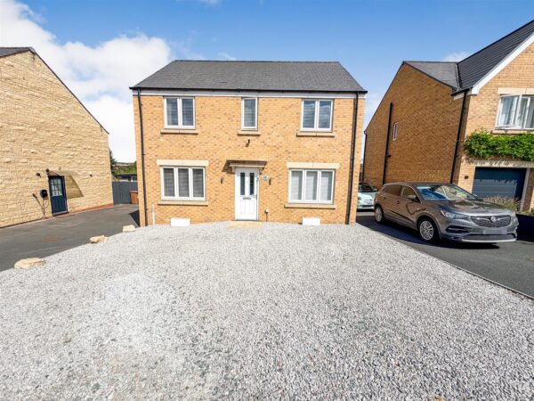 Yates, Corby