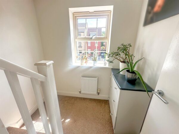 Regal Close, Corby