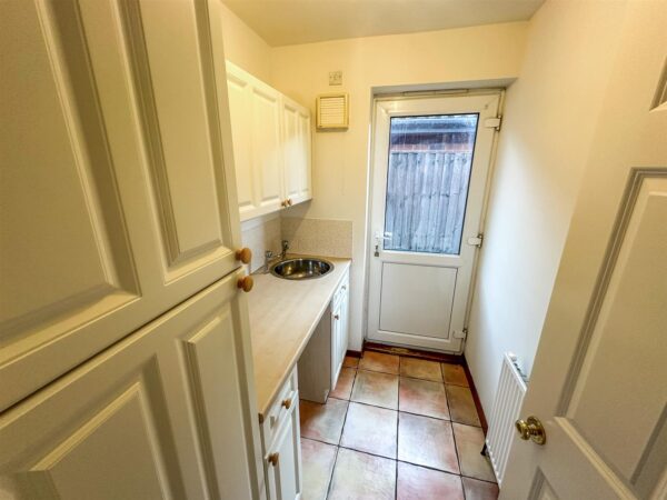 Hubble Road, Corby