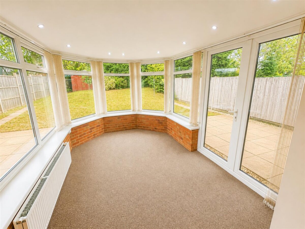 Hubble Road, Corby