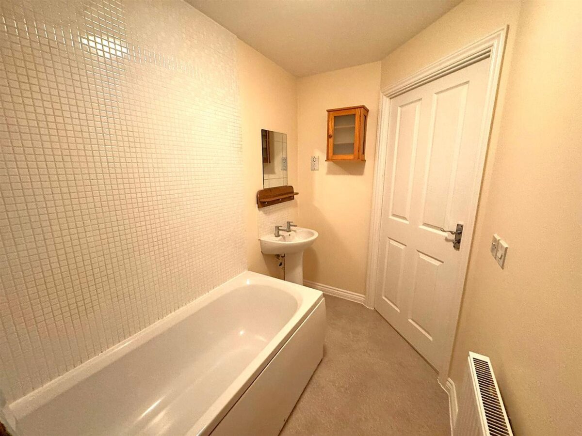 Conyger Close, Great Oakley, Corby