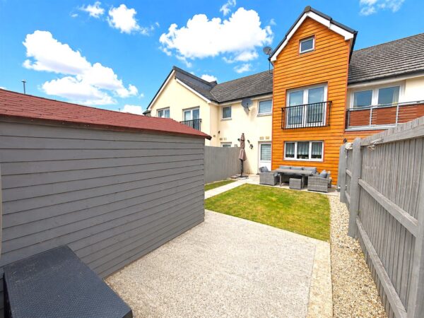 Barra Walk, Corby