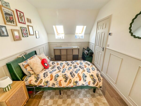 Kennard Close, Weldon, Corby