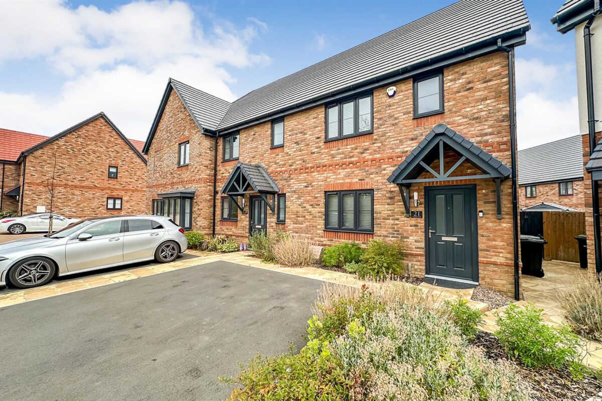 Lytham Lane, Corby
