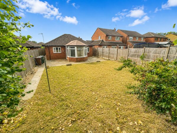 Hubble Road, Corby