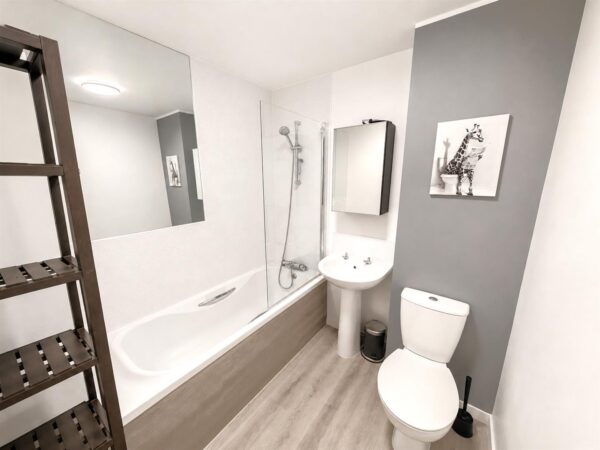 Barra Walk, Corby