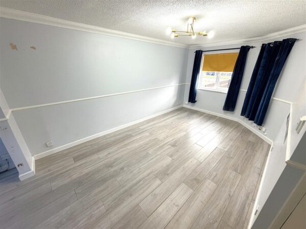 James Watt Avenue, Corby