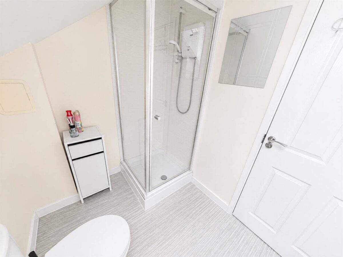 Barra Walk, Corby