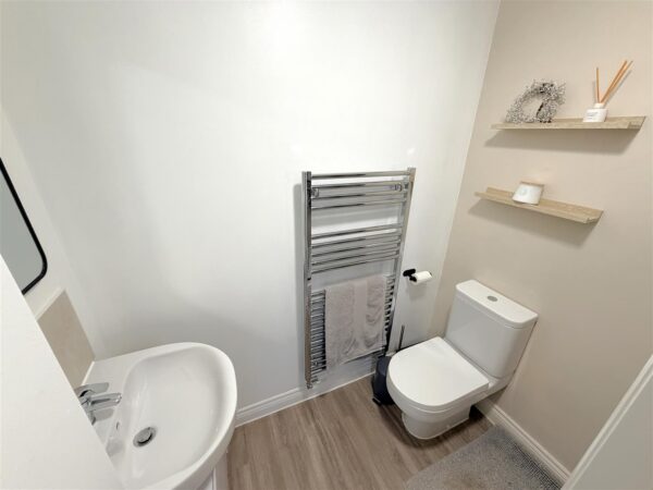 Starling Close, Corby