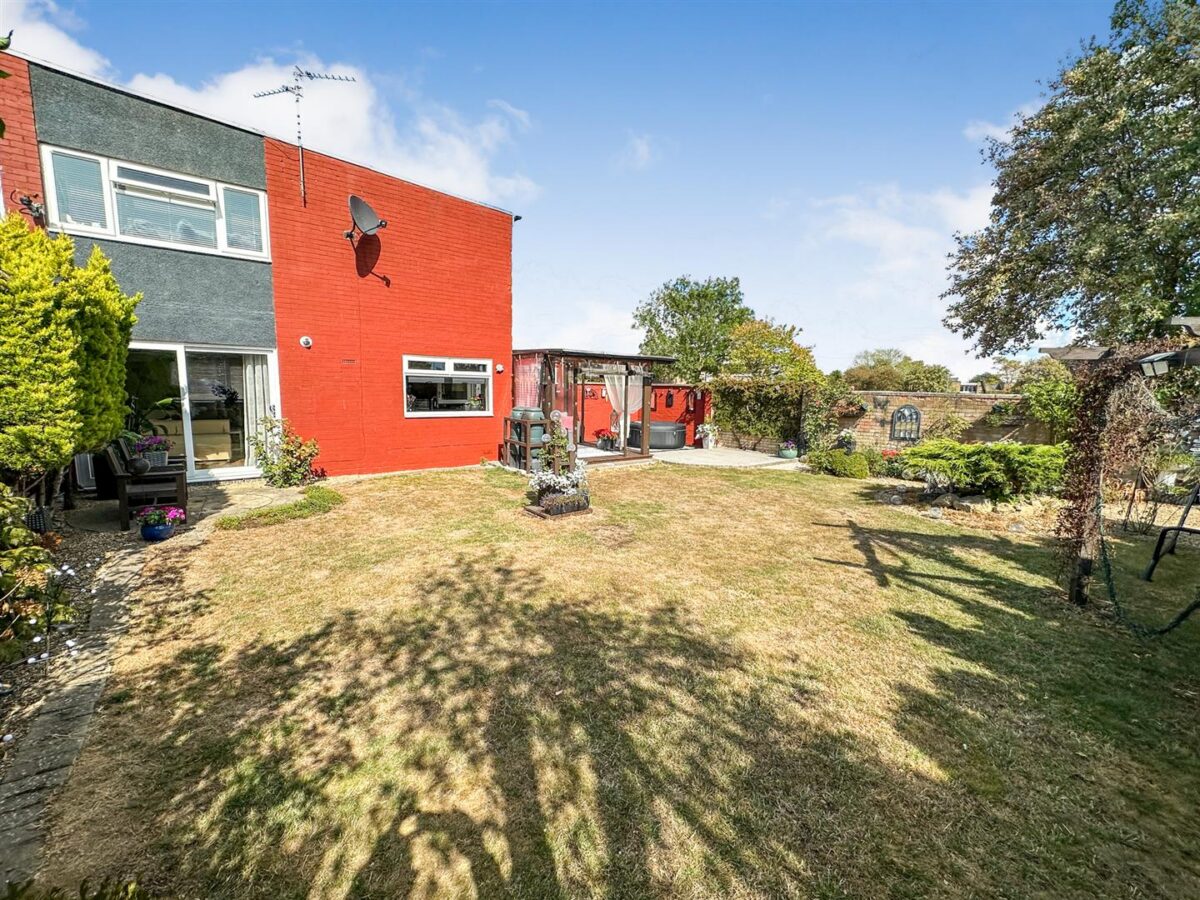 Wilby Close, Corby