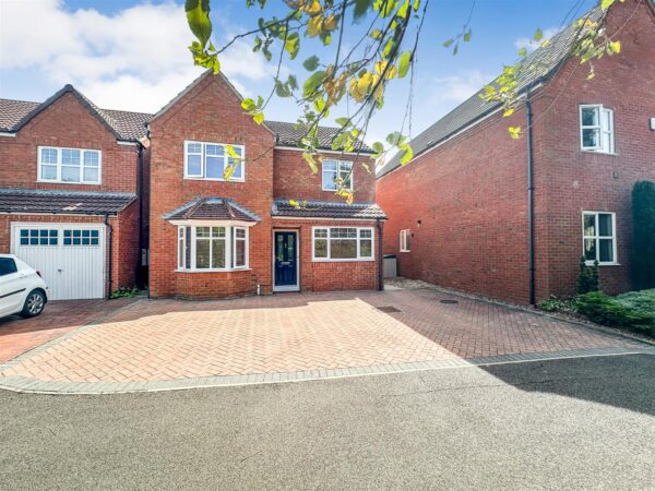 Chatsworth Road, Corby, North Northamptonshire