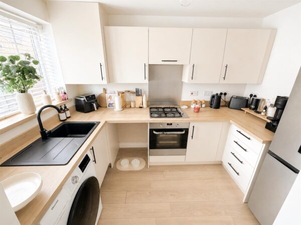 Starling Close, Corby