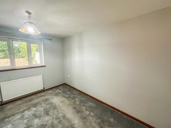Hubble Road, Corby
