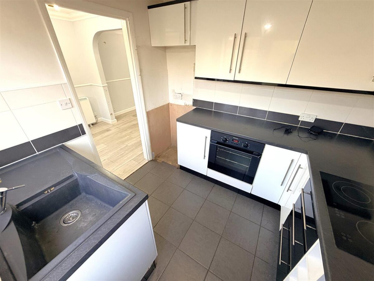 James Watt Avenue, Corby