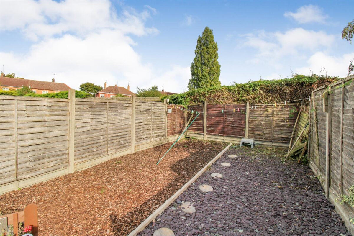 Studfall Avenue, Corby
