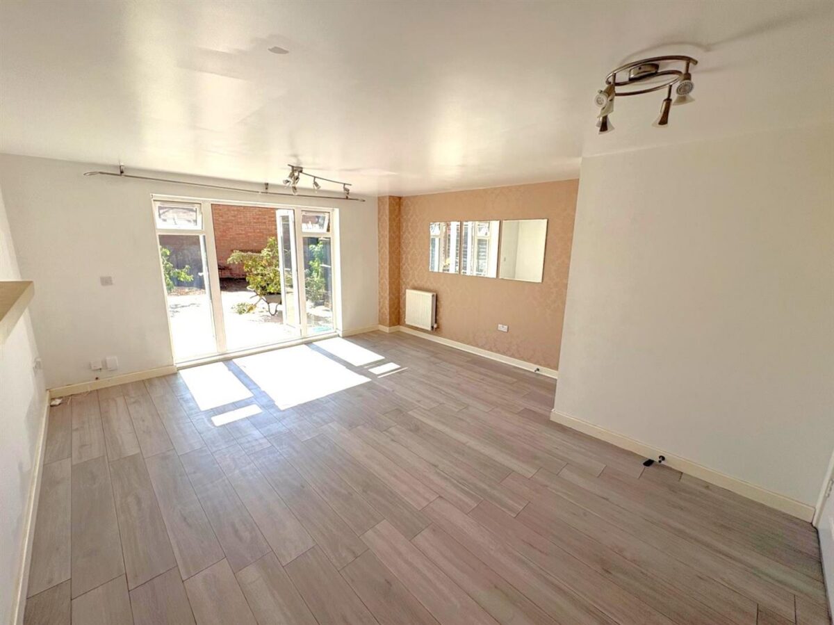 Worcester Close, Corby
