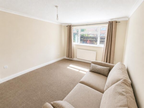 Lerwick Way, Corby