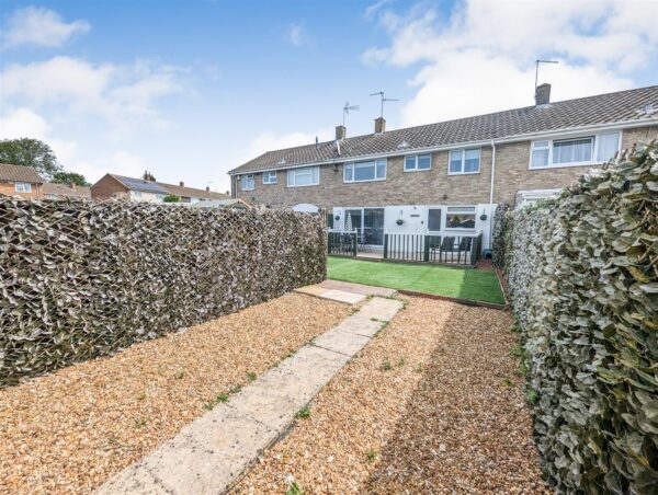 Thurso Walk, Corby