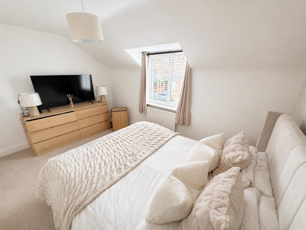 Starling Close, Corby