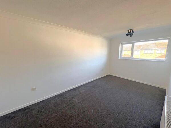 Laxton Close, Corby