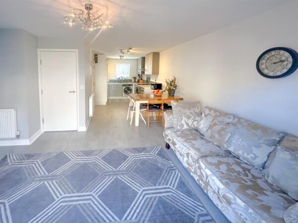 Regal Close, Corby