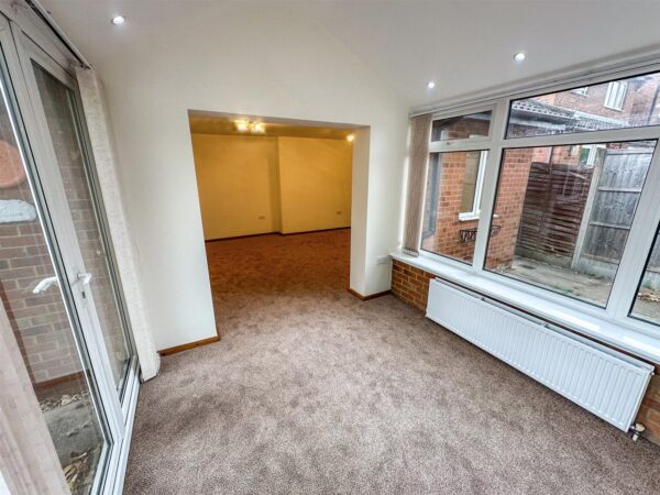 Hubble Road, Corby